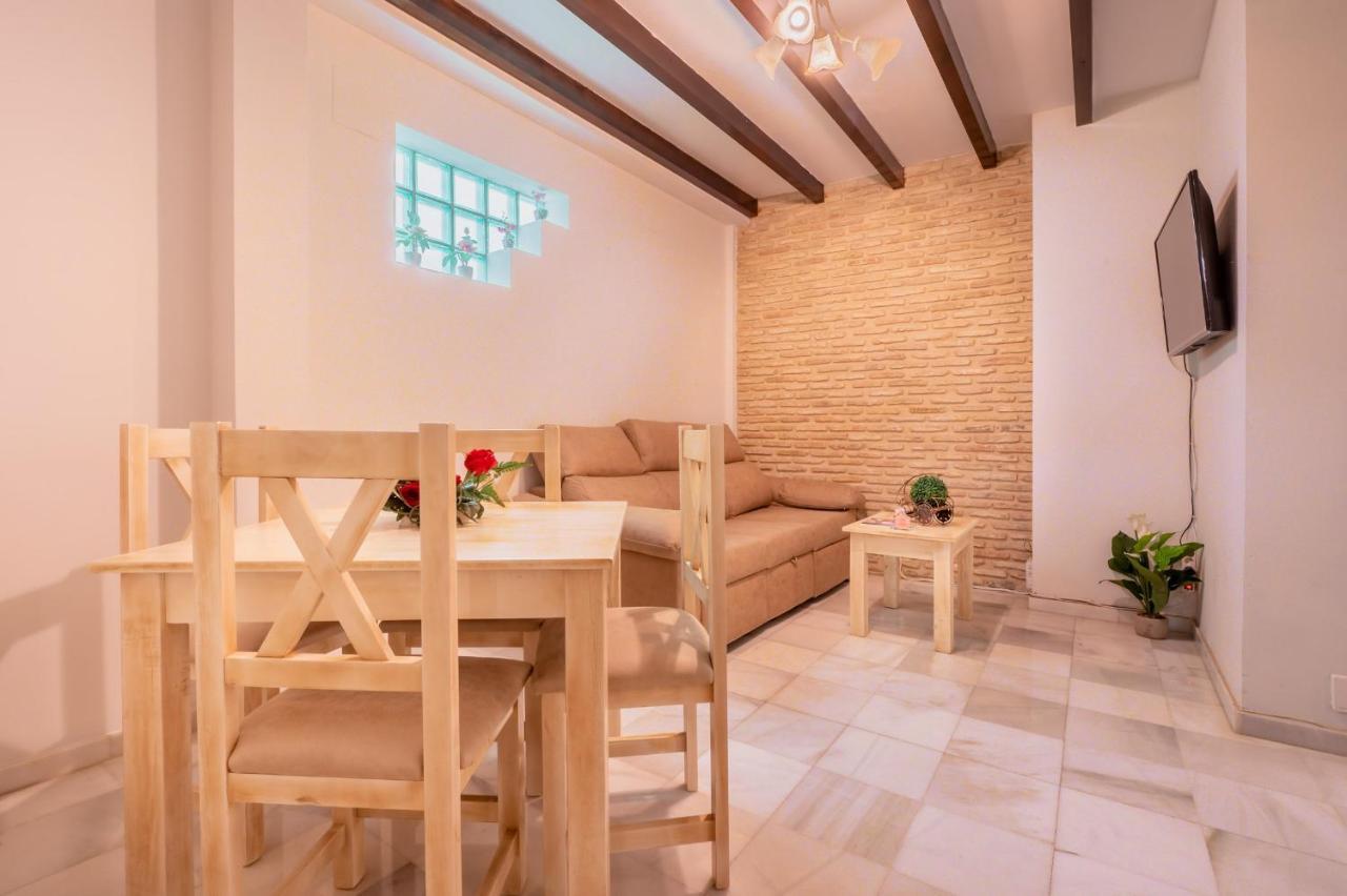 Precioso Apartamento En Triana Sevilla Exteriör bild